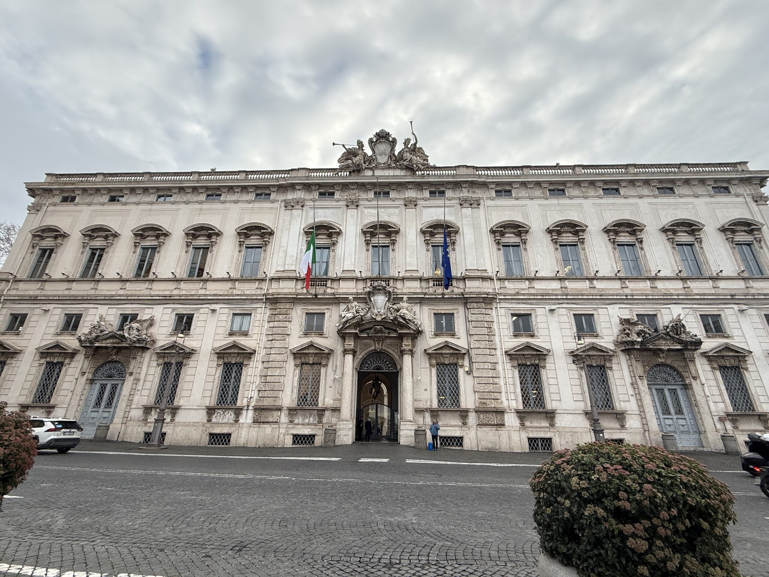 Corte Costituzionale esterno